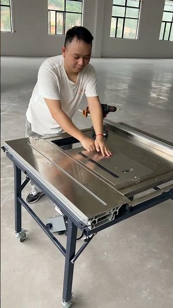 Advance Sliding Table with Latest Brushless Motor Saw #woodworking #brushlessmotor