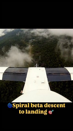 🌀Spiral beta descent to land🎯 The Pilatus Porter has the unique ability to put the propeller into beta pitch whist in the air which allows for rapid, controlled descents without the need to slip. Here’s a demo from overhead a small airstrip/jungle path to landing 😎🤙🏻 | Matt Dearden