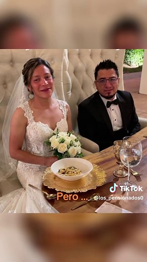 VIVA LOS NOVIOS 🗣️🗣️ #elfedelobo #lapensionpodcast #w2mcrew #crissmartell #fedelobo