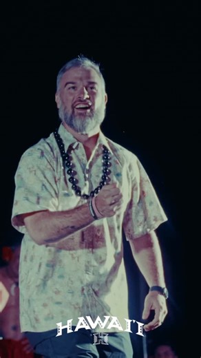 University of Hawai’i Football on Instagram: "Ride or die 👊 #BRADDAHHOOD #GoBows"