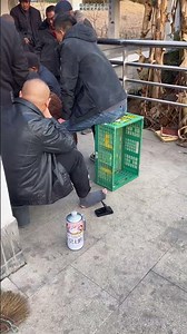 What bites me #Unexpected #Unexpected ending #Funny #Laugh every time #Six swan beer