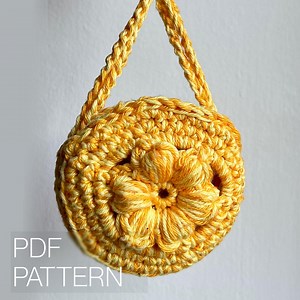 Mini Pouch Crochet Pattern – Bag Charm / Accessory Keychain Gift – Beginner-friendly PDF Instructions - Etsy Canada