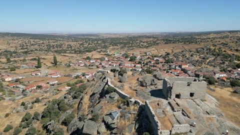 Ávila: Drone Flight Over Spain's Spectacular Medieval City