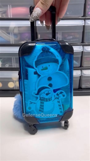 280K views · 3.2K reactions | #asmrvideo #satisfyingasmr #oddlysatisfying #relaxingvideos #anxietyrelief #viralreels #asmr #trendingreels #StressRelief #anxietyrelief #satisfyingsounds #christmasgiftideas #christmasdecorations #christmasiscoming #christmastree #christmaslights #xmas #xmasgift #xmastime #holidayseason #holidayshopping #holidaydecor #holidaygifts #december #decembervibes #santaclaus #rudolphtherednosedreindeer #snowman #candycane | Defense Queens Keychains | Facebook