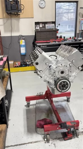 My all time favorite engine builder @stevemorrisengines got the NASROD engine all fixed up and ready for SEMA! Steve & Kyle are great people, super knowledgeable and amazing to work with! #enginerebuild #machineshop #jessiesperformance | Jessie's Performance