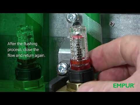 Instructions for flushing and venting the heating circuits of an underfloor heating system