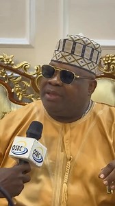 The emotional moment Governor Ademola Adeleke of Osun State presented the official letter of appointment to the puff puff seller he saw in a crowd and verbally appointed as a Chef in the Government House. The Governor also gifted her both parents the sum of Two (2) Million Naira each for raising a good child. | Osun Tuntun