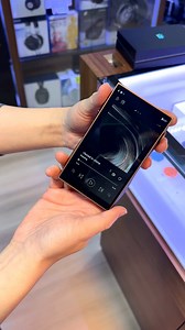 #小巧輕盈 🌟🌟🌟 Shanling M3 Plus 🌟🌟🌟 外型靚仔兼細細部，好聲又好力，仲可以支援音樂串流 ～ 🔹Shanling M3 Plus：https://www.letsgoaudio.com/products/shanling-m3-plus-digital-audio-player? *網店及門市提供指定信用卡 12 個月分期計劃 *提供跨平台綜合付款方案 *X Pay（先買後付 免息分 3 期） #Shanling #M3Plus #發燒音樂播放器 #wanchai #letsgoaudio | Let's Go Audio