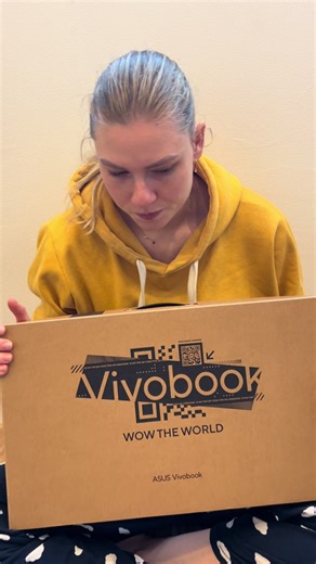 Unboxing My Mom's Meaningful Christmas Gift