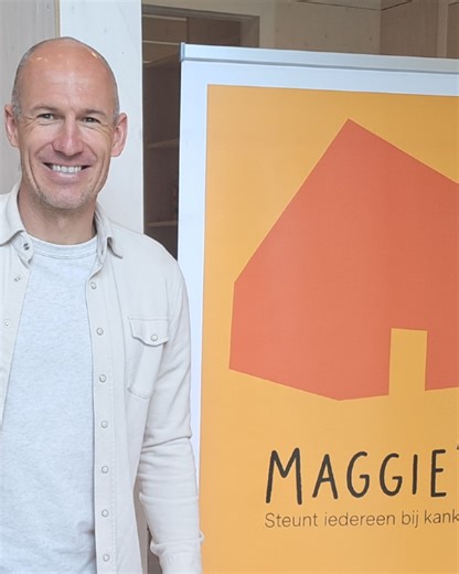 Arjen Robben neemt bijna 2 ton in ontvangst voor Maggie's Center Groningen