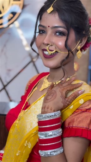 makeover by kajal on Instagram: "❤️😘👍#kamalbaduraniya #reelsviral #varilvideo❤️ #makeuptutorial #makeupartist"