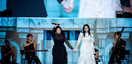 Zulinka interpreta "Cuando se ama" junto a Laura Pausini