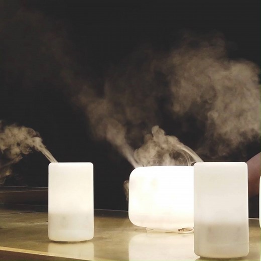 2.4K views · 39 reactions | The Ultrasonic Aroma Diffuser is a quintessential MUJI product for everyday life. Join us as Stanley talks about his favourite essential oil scents and explains how the diffuser works. #muji #mujicanada #aromatherapy | MUJI Canada | Facebook