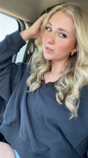 Took my college ID photo right after recording this #draft #fyp #blonde #college