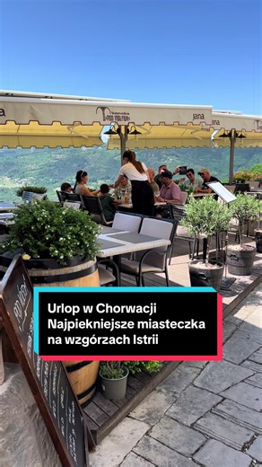 Chorwacja to nie tylko plażowanie! Jeśli planujesz urlop i szukasz pomysłu na idealne wakacje, mam dla Ciebie propozycję, która zmieni Twoje postrzeganie regionu Ostria i Kverner. Połącz relaks nad wodą z aktywnym zwiedzaniem i rusz na magiczne, średniowieczne wzgórza Istrii. Ten plan zrealizujesz w jeden dzień, startując rano z Rijeki lub Opatiji. 📌 Zapisz tę rolkę jako gotowy przewodnik. Kolejność zwiedzania: Hum ➡ Buzet ➡ Motovun ➡ Grožnjan. 🏰 Hum: Najmniejsze miasto świata (wpis do Księgi 