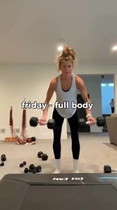https://www.nourishmovelove.com/strong-20/ This Functional Training Program is all about building strength for your daily life - and each daily workout is 20 minutes or less (PERFECT for all the mamas dealing with back-to-school craziness this week!!). Here’s a preview of the week. Of course, you can swap rest days around or take more rest days as needed: MONDAY: Legs and Back TUESDAY: Arms and Shoulders WEDNESDAY: Glutes and Abs THURSDAY: Standing Core FRIDAY: Full Body Functional Strength SATU