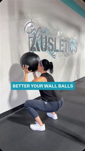 Ausletics || Nutrition & Training on Instagram: "The wall ball is a staple in functional fitness, but are you doing it right? Here’s how to perfect your technique and avoid common mistakes: Proper Setup: Keep the ball at chest height, elbows tucked, and feet shoulder-width apart. Full-Depth Squat: Don’t let the ball pull you forward, keep your chest up and drive through your heels. Explosive Drive: Use your legs, not just your arms, to launch the ball to the target. Common Mistakes to Fix: Holdi