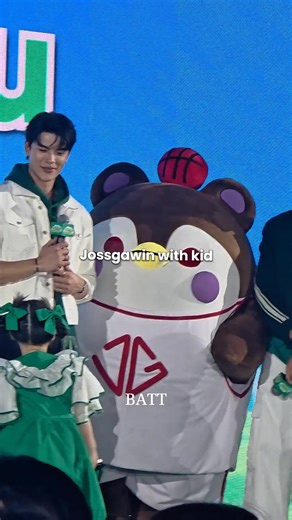 Adorable Jossgawin Moments with Kids!