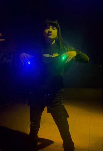 Honour 2003: Exploring VNV Nation's Industrial Dance