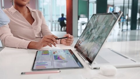 clip-4020231995-virtual-conference-call-kpi-business-analytics-dashboard