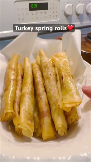 Turkey spring rolls❤️ #food #cooking #foodie #yummy #turkeyrecipe