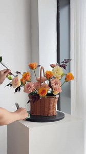 23 reactions | gift flower basket arrangement #florist #flowerarrangement #floraldesign #floralsupplies #flowerbaskets #flowerbasketarrangement | FloralSupplies.com | Facebook