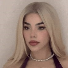 Mi edad en cada era de kenia osCDL - 15 añosK23 - 16 años Pink Aura - 18 añosK de Karma - 19 años