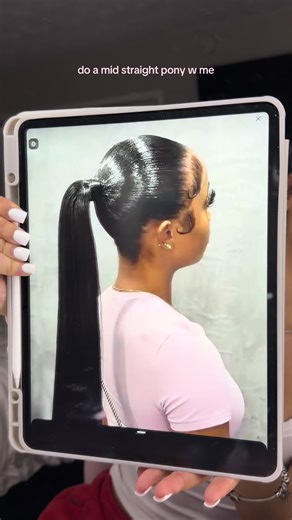 Guide to Creating a Mid Straight Ponytail