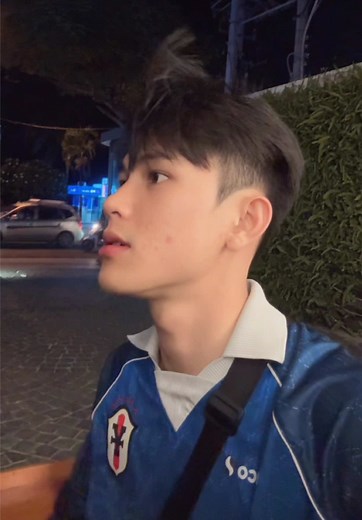 Trải nghiệm ẩm thực Nha Trang: Ốc, cà phê & biển đêm