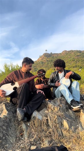Rubab Aw Da Ghra Sarr - Jwandparast's Melodic Peace