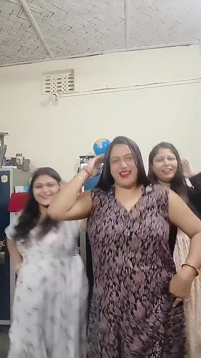 Teej Teej bar...wanted to make this reel so badly☺️ #everyoneシ゚viralシviralシfypシ゚viralシalシ | Deepanwita Biswas Bhattacharjee