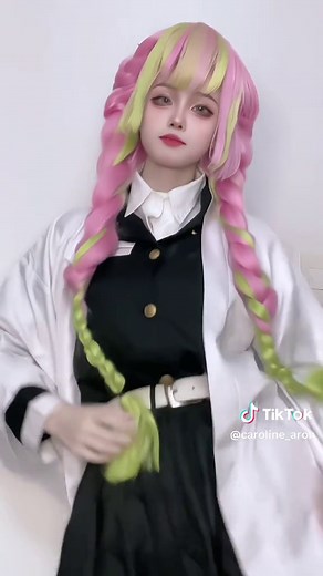 Tanjiro and Mitsuri Demon Slayer Dance Cosplay