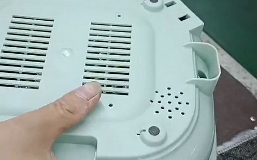 电饭煲 出现E1 E2处理方法