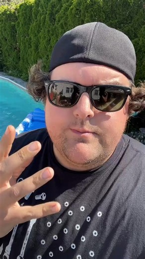 Pool tanning day 7508848284102954283 | Ruby Chataway | Facebook