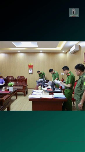 Xót xa tiền ăn của người tâm thần, học sinh nghèo bị Giám đốc và Hiệu trưởng "xẻ thịt"