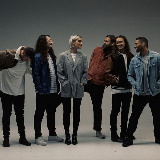 POR SU GRACIA - Hillsong UNITED - LETRAS.COM