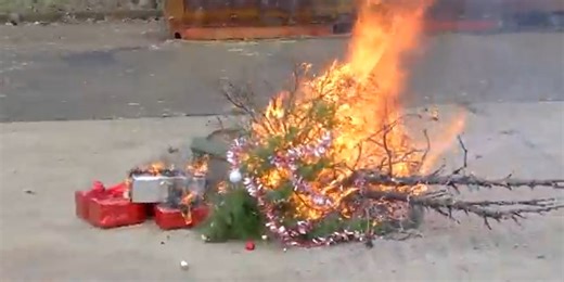 TVF&R demonstrates how quickly a Christmas tree can burn