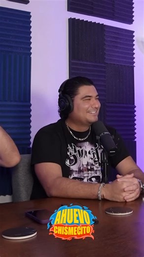 AHUEVO CHISMECITO on Instagram: "QUE LE GUSTE CORALINE SIGNIFICA PELIGRO! ⚠️😂 Ya puedes ver “COSAS DE ESTRÓGENO” dando clic en nuestro perfil ❤️. #podcast #podcasting #comedia #podcastmexico #podcastméxico #podcaster #clip #promo"