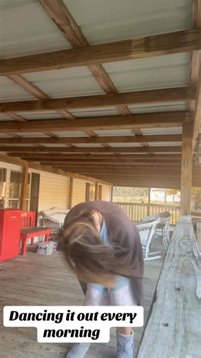 39 reactions · 3 comments | Somatic dancing daily will change your life. This isn’t to look pretty. It’s just to move survival energy out of your body daily. It’s to keep your nervous system into regulation. #somaticdance #nervoussystemhealing #nervoussystemregulation | Mica Louise | Facebook