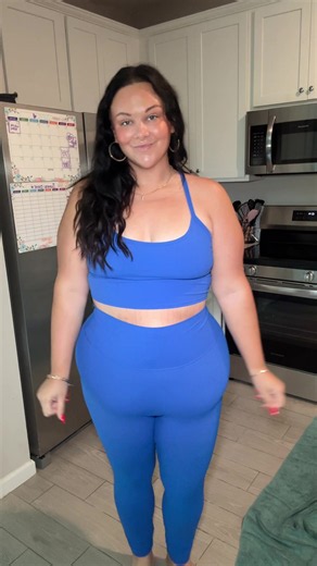 Comfrt Leggings Review: Plus-Size Athletic Set I Love