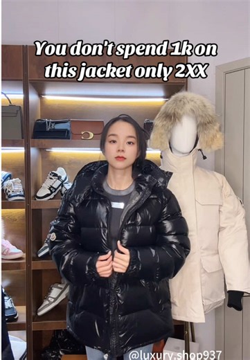 This winter jacket is really gorgeous — do you like it?#downjacket #luxury #jacket #winter #coat