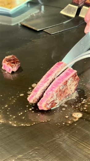 Ōmi Beef Chateaubriand, Seared on the Teppan | Osaka