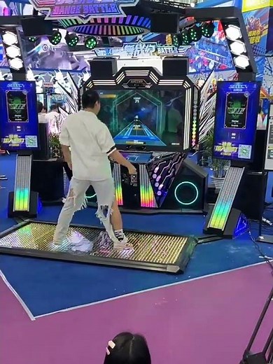 HOT DANCE BATTLE ALERT! This dance Revolution Arcade Game Machine amps up EVERYTHING! #b2b #factory