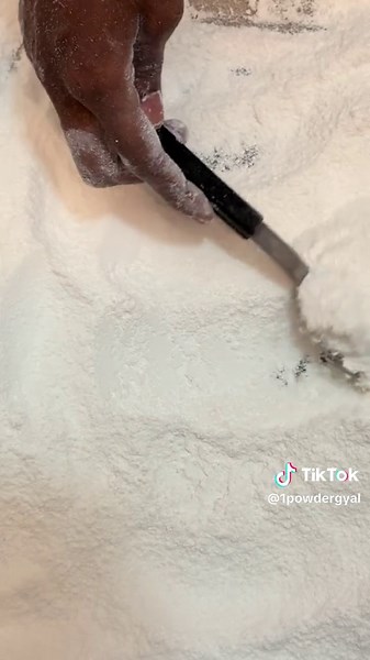 Sieved gym chalk scoops #asmr #oddlysatisfying #powder #satisifying