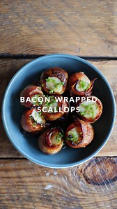 Still serving boring appetizers? Let’s fix that. ✨ Bacon-Wrapped Scallops ✨ Crispy, savory, and drizzled with a sweet maple soy glaze. This easy 10-minute dish is a guaranteed crowd-pleaser. 🥓🥢 Here’s how to make them: 1️⃣ Wrap ButcherBox scallops in bacon. 2️⃣ Whisk together soy sauce & maple syrup for the glaze. 3️⃣ Broil for 8 minutes, brushing & flipping for max crispiness. 4️⃣ Finish with more glaze fresh chives. Ready to impress? Grab the full recipe here! 🍽️ https://butcherbox.visitlin