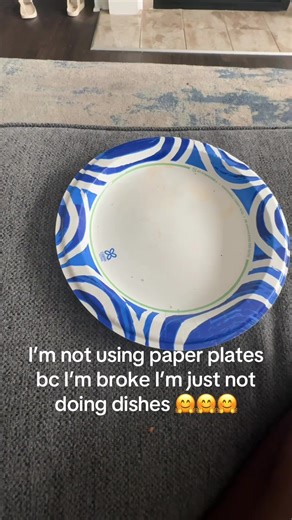 Why I Choose Paper Plates for Easy Meals