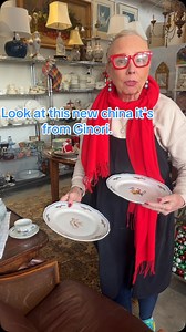 #vintage #finechina #italianluxury #loveitalyI #allthingsitalian #porcelain #tablesetting #chinoiserie #chinoiseriechic #grandmillenial #eurostyle @Gucci #calltheshop4243477331 | Freighthouse Design and Consign