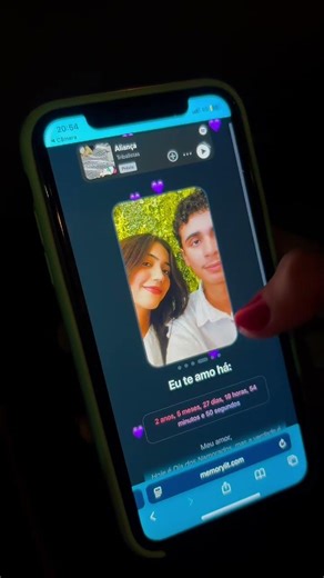 Gift Ideas for LOVE that Will Make Your Partner SMILE