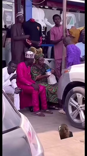 The new Ceiling challenge 🤣🤣🤣, I soo love this Surround sound challenge, lets go #capcut #surroundsound #surroundsoundchallenge #ceilingchallnge #bathroomchallange #screech_vibes #theafawuahs #fyp#trend #viral #screechvibes | Screech Vibes media