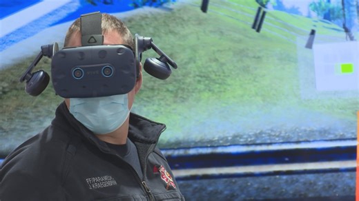 Firefighters use virtual reality for training
